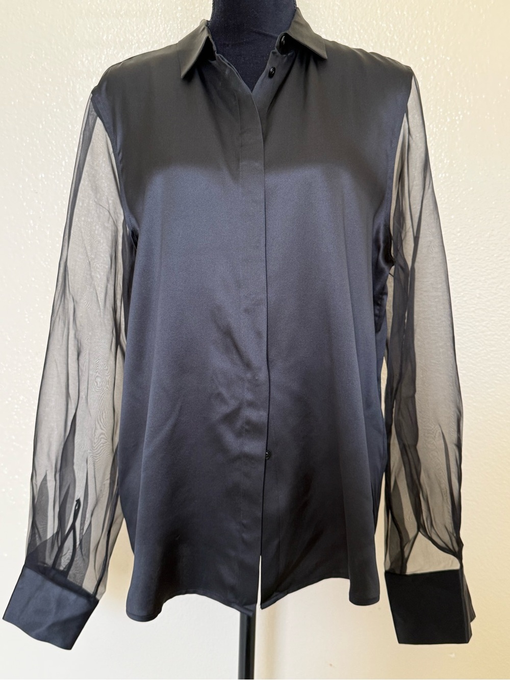 LILYSILK Black Mulberry Silk Sheer Sleeve Button Down Blouse Large Quiet Luxury - Picture 4 of 14